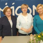 Od lewej: Halina Pulchny- nauczyciel -konsultant MCDN OK; Małgorzata Dutka-Mucha wicedyrektor MCDN ds. Ośrodka w Krakowie; Marta Szałach – nauczyciel konsultant MCDN