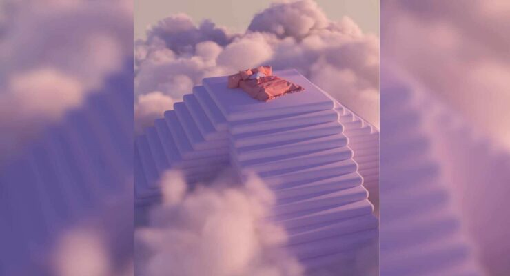 piramida z poduszką w chmurach